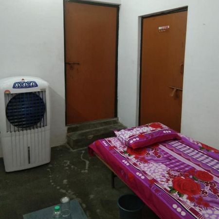 Mannat Rooms Allāhābād Junction Zewnętrze zdjęcie